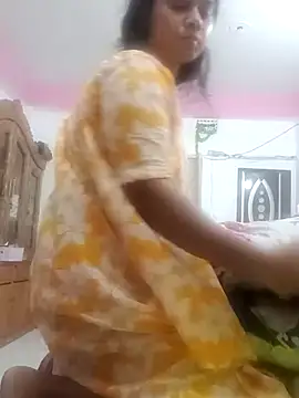 Farihasultana30 online show from March 2026 11:04:02 AM