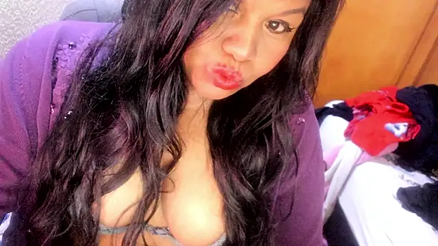 ebonycamelia online show from May 2026 09:42:01 PM