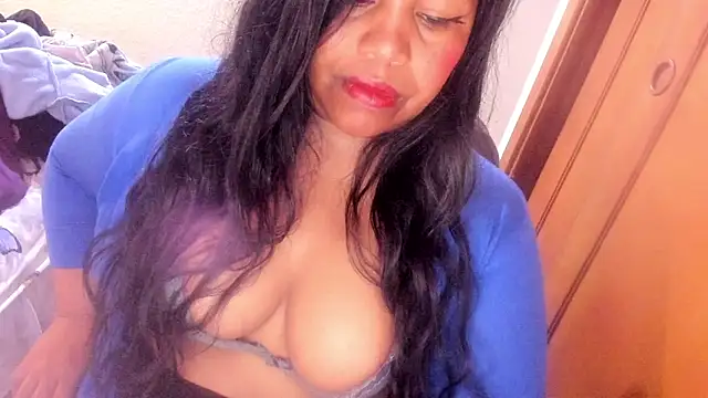 ebonycamelia online show from May 2026 08:04:02 PM