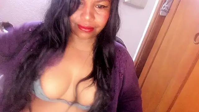 ebonycamelia online show from May 2026 10:52:02 AM