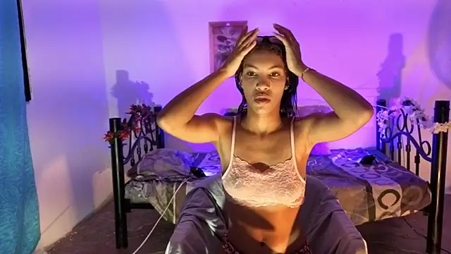 Snapshot of ginebra-n18 chatting on December 2025 03:22:01 AM ginebra-n18 online show from December 2025 03:22:01 AM