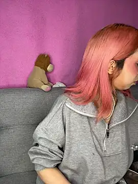 Valen-Foxx1 online show from May 2026 06:29:01 AM