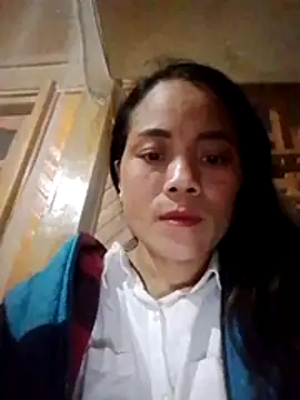 Snapshot of bela-hayes chatting on December 2025 10:57:02 AM bela-hayes online show from December 2025 10:57:02 AM