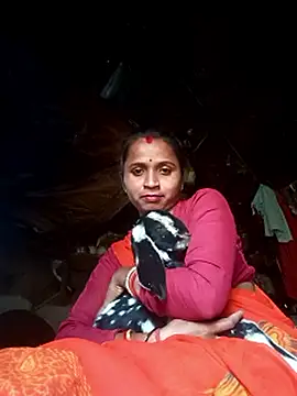 Hot erion online show from November 2025 10:51:01 AM