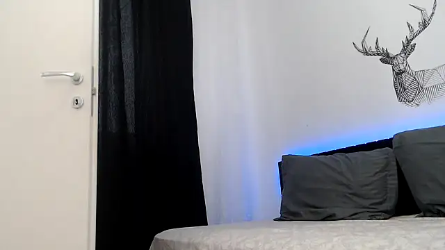 sweetl30 online show from April 2026 05:34:01 AM