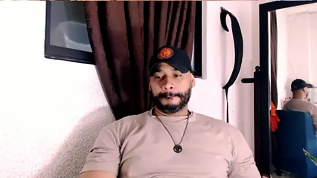 musclehetero online show from June 2026 06:06:02 PM