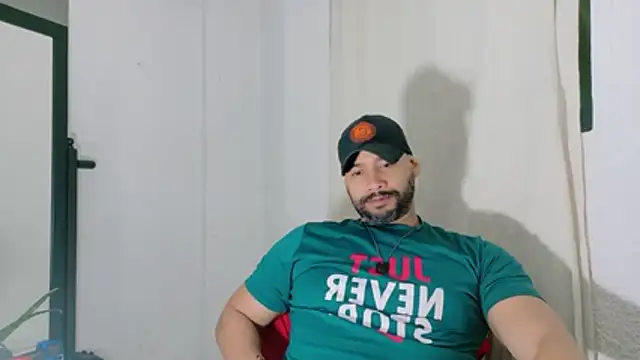 musclehetero online show from June 2026 09:15:01 AM