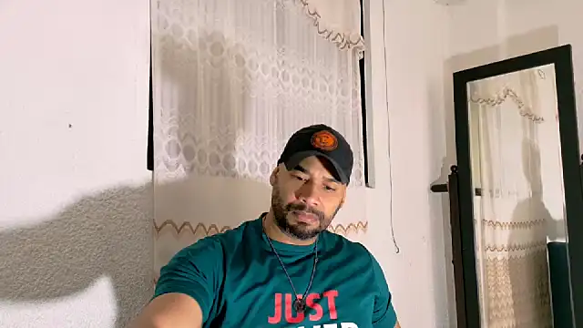 musclehetero online show from July 2026 02:41:01 PM