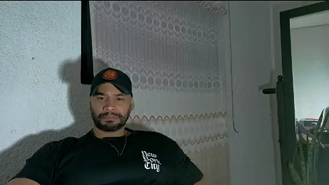 musclehetero online show from July 2026 10:57:02 AM