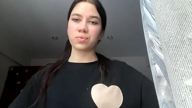 Snapshot of DebbiGoodknight chatting on December 2025 09:51:01 AM DebbiGoodknight online show from December 2025 09:51:01 AM