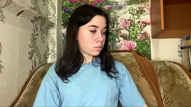 Snapshot of DebbiGoodknight chatting on January 2026 11:12:01 AM DebbiGoodknight online show from January 2026 11:12:01 AM