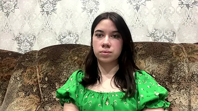 Snapshot of DebbiGoodknight chatting on January 2026 12:10:02 PM DebbiGoodknight online show from January 2026 12:10:02 PM