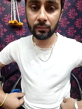 Cute Lucky online show from December 2025 12:13:02 PM