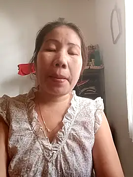 Snapshot of Reema_143 chatting on November 2025 02:46:02 AM Reema 143 online show from November 2025 02:46:02 AM