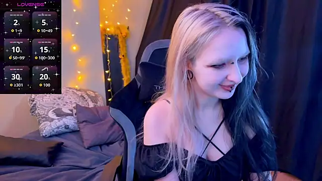 lavender monster online show from May 2026 01:08:01 PM