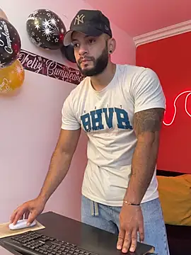 Mike savage3 online show from February 2026 12:23:01 PM