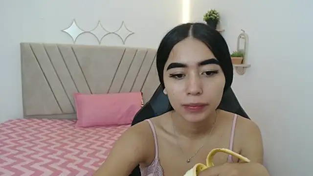 xoxo melany online show from April 2026 12:10:01 PM