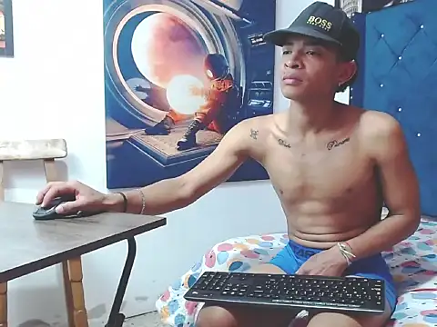 crissex3 online show from March 2026 01:38:02 PM