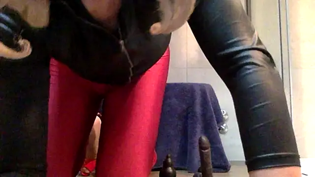 Snapshot of AsiaSlavePantyhosed chatting on December 2025 01:31:02 PM AsiaSlavePantyhosed online show from December 2025 01:31:02 PM