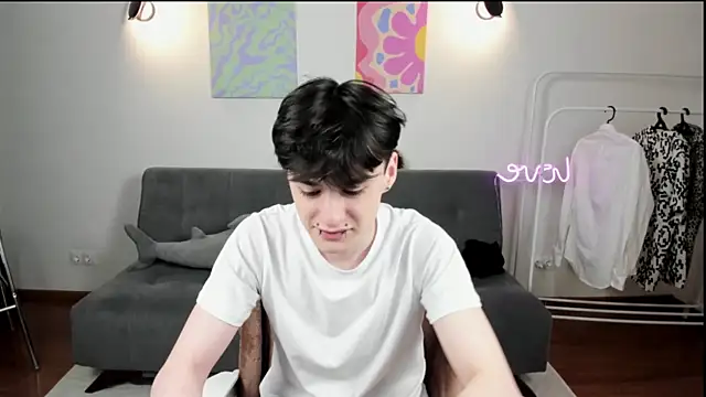 Snapshot of kevinhunter_ chatting on November 2025 03:36:02 PM kevinhunter online show from November 2025 03:36:02 PM