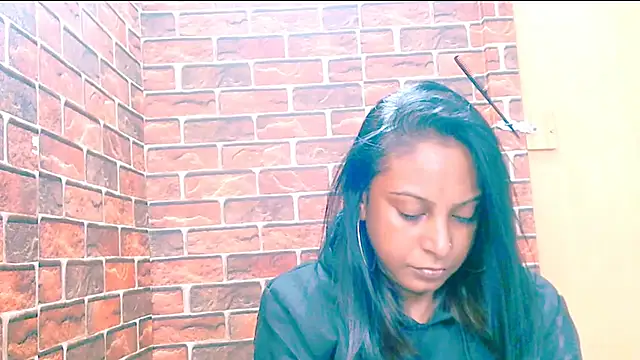 indian spice girl online show from May 2026 07:14:01 AM