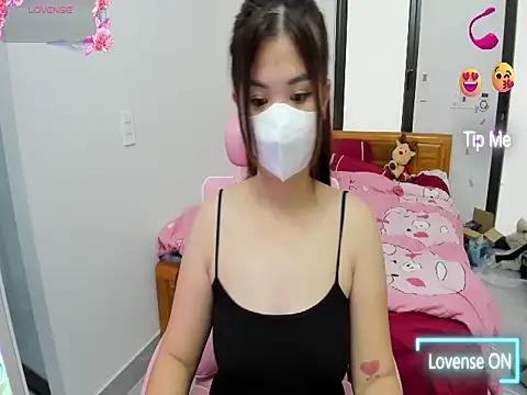 Snapshot of SUSU_chubby chatting on December 2025 10:02:01 AM SUSU chubby online show from December 2025 10:02:01 AM