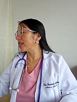 Snapshot of JustSamantha_ chatting on December 2025 02:12:02 PM JustSamantha online show from December 2025 02:12:02 PM