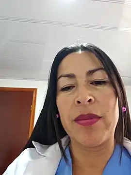 JustSamantha  online show from January 2026 06:33:01 PM