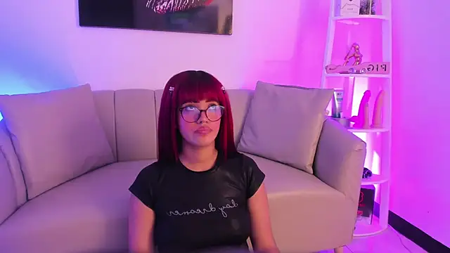 Taylor  Watson online show from February 2026 09:25:02 PM