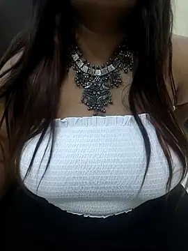 Snapshot of mamtha-tamil chatting on February 2026 05:55:01 PM mamtha-tamil online show from February 2026 05:55:01 PM