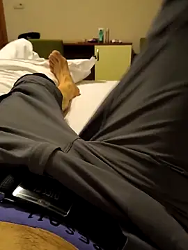 00x0x00 online show from April 2026 07:04:02 PM