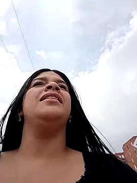 Snapshot of Layla-daring chatting on March 2026 06:02:01 PM Layla-daring online show from March 2026 06:02:01 PM