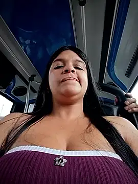 Snapshot of Layla-daring chatting on March 2026 08:24:02 PM Layla-daring online show from March 2026 08:24:02 PM