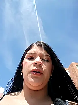 Snapshot of Layla-daring chatting on March 2026 07:18:02 PM Layla-daring online show from March 2026 07:18:02 PM