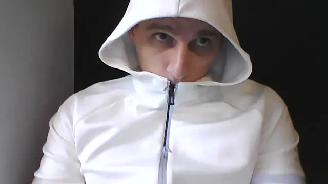 Snapshot of Poliglotjoe1 chatting on December 2025 01:26:01 PM Poliglotjoe1 online show from December 2025 01:26:01 PM