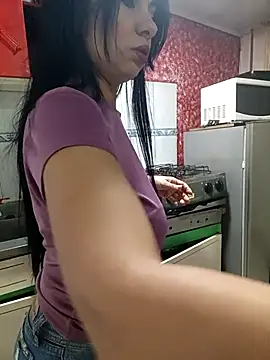 Snapshot of sarasol22 chatting on December 2025 11:03:02 PM sarasol22 online show from December 2025 11:03:02 PM