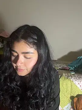 Snapshot of Evaa_11 chatting on February 2026 06:24:01 AM Evaa 11 online show from February 2026 06:24:01 AM