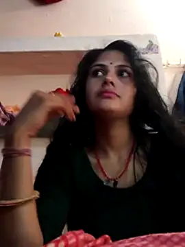 Snapshot of Yt_kinjal chatting on December 2025 07:49:01 AM Yt kinjal online show from December 2025 07:49:01 AM