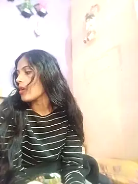 Snapshot of Yt_kinjal chatting on December 2025 02:21:01 PM Yt kinjal online show from December 2025 02:21:01 PM