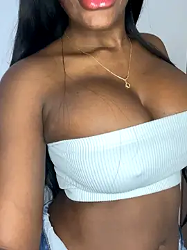 Snapshot of tashaaaaa2395 chatting on December 2025 07:53:01 PM tashaaaaa2395 online show from December 2025 07:53:01 PM