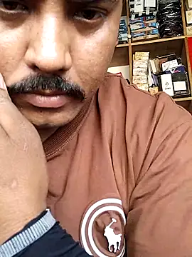 Roy   121 online show from May 2026 09:39:01 AM