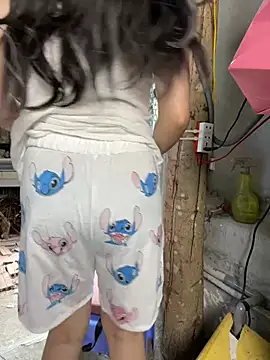 Snapshot of XndSeraphina chatting on February 2026 04:38:01 AM XndSeraphina online show from February 2026 04:38:01 AM