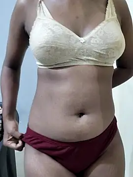 Snapshot of Simran_0011 chatting on December 2025 08:25:01 PM Simran 0011 online show from December 2025 08:25:01 PM