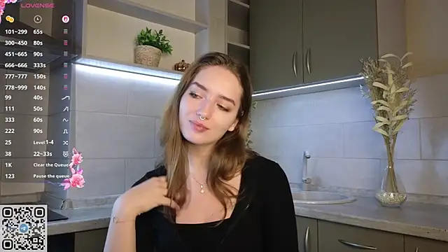 NoirAstrya online show from May 2026 06:09:02 AM