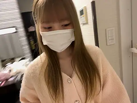 Snapshot of binyu_rua chatting on December 2025 02:48:01 PM binyu rua online show from December 2025 02:48:01 PM