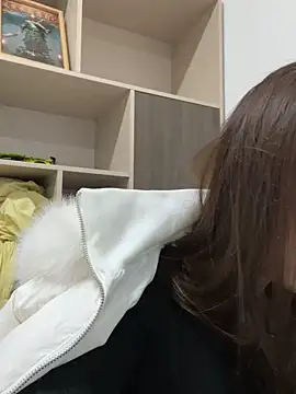 Snapshot of GYYoo chatting on December 2025 07:06:02 AM GYYoo online show from December 2025 07:06:02 AM