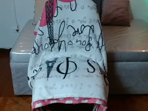 Juliana  lx online show from January 2026 01:48:02 PM