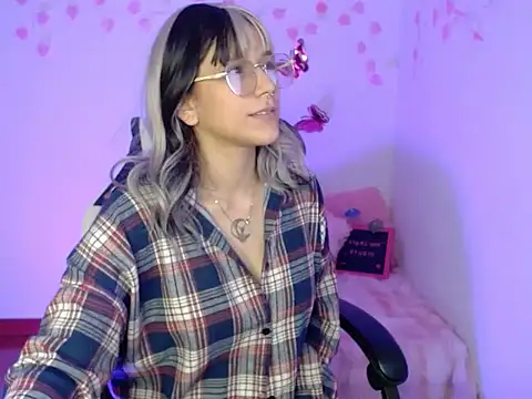 venus 222 online show from December 2025 03:38:02 AM