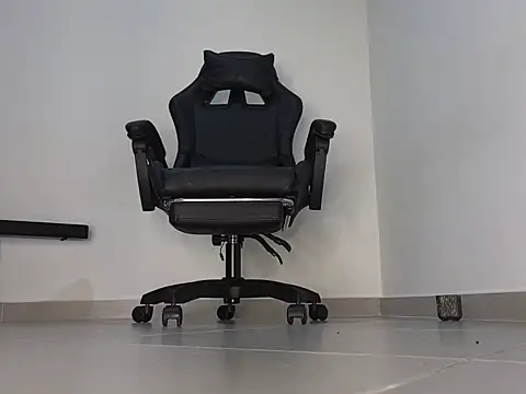 Snapshot of master_Tripa chatting on December 2025 05:08:02 PM master Tripa online show from December 2025 05:08:02 PM