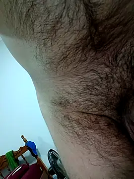 Snapshot of LeasedTinge chatting on November 2025 02:32:02 AM LeasedTinge online show from November 2025 02:32:02 AM